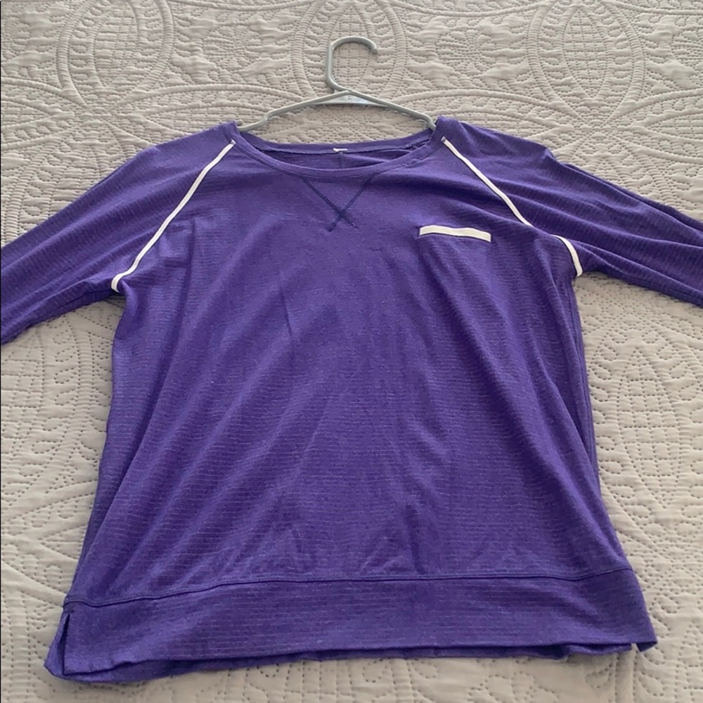 Lululemon slong sleeve top